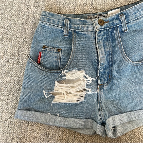 High waisted jean shorts - Picture 4 of 7